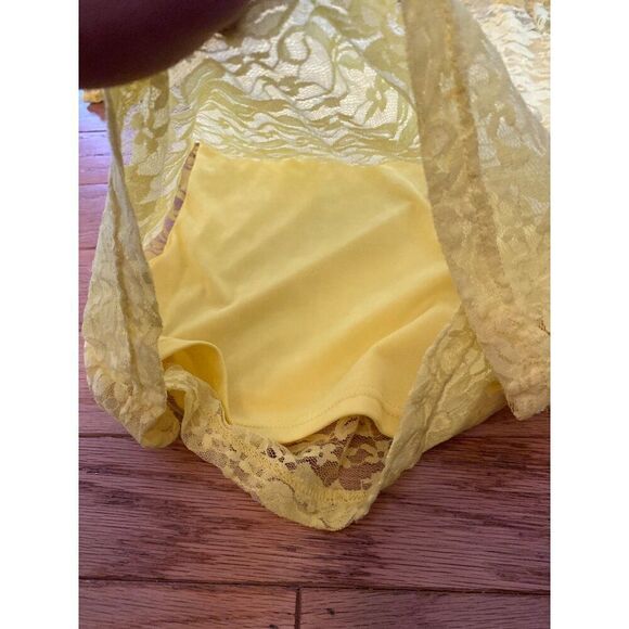 Bobbie Brooks women's yellow lace short sleeve with under tank top size small - Picture 4 of 10